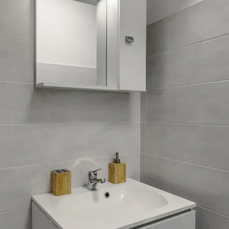 Macro House Apartman *