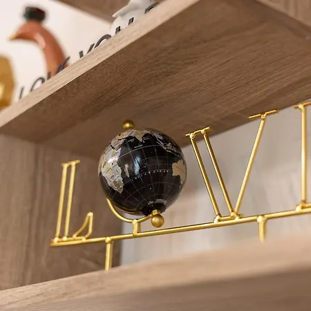 아파트 Macro House